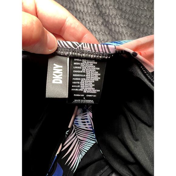 DKNY tummy control floral halter swimsuit womens large tropical vacation travel - Picture 6 of 8